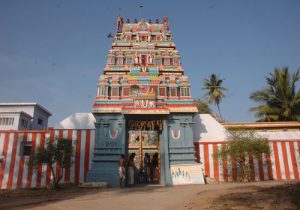 Andalakkum Aiyan,